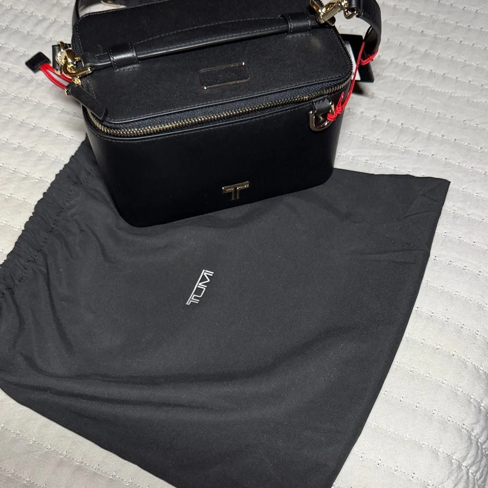 Tumi Voyageur Black Mini case Crossbody Bag - Picture 5 of 11
